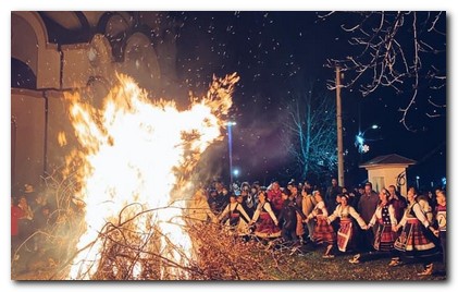 Tradicionalno paljenje badnjaka i obeležavanje Božića u Beočinu