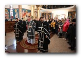 Episkop sremski Gospodin Vasilije služio Svetu Arhijerejsku liturgiju Pređeosvećenih darova u Beočinu