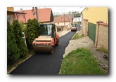 Nakon velikih posledica nevremena, ulica Branka Radičevića u Čereviću dobila novi asfalt